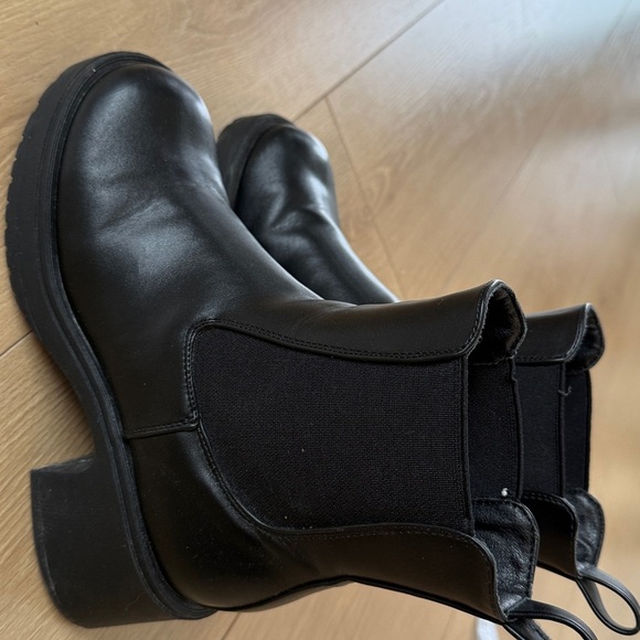 Dirty laundry Sleek Black Ankle Boots for Women - Picture 8 of 10